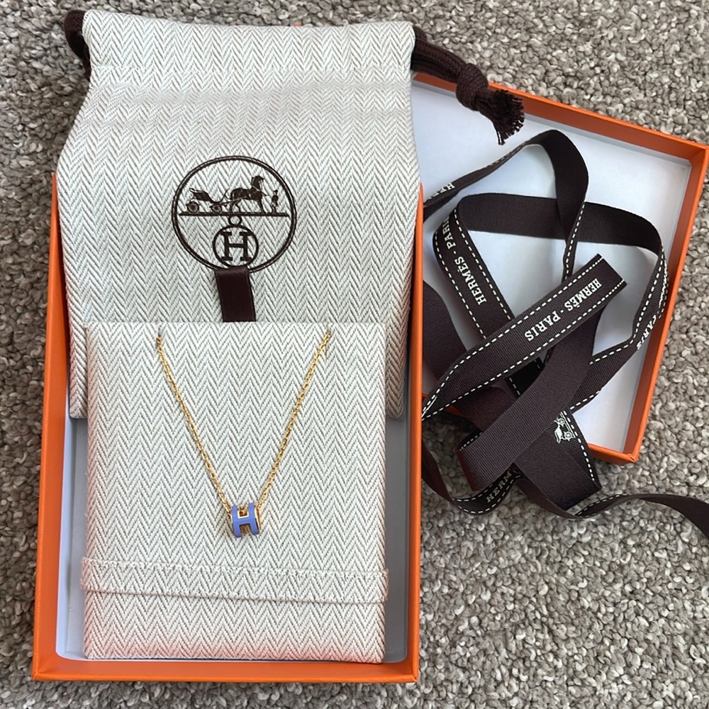 Hermès mini pop h pendant necklace, lilas with gold